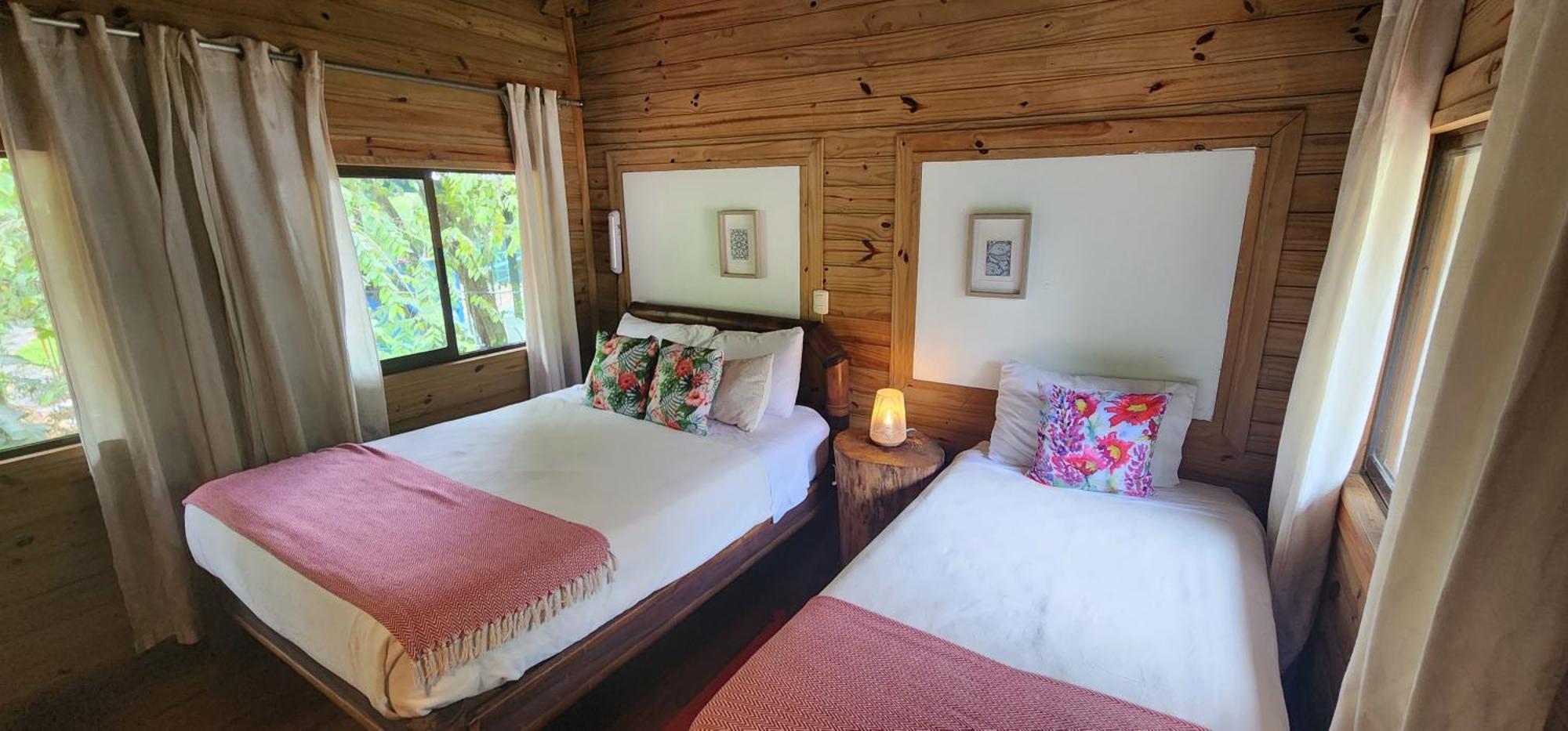 Boutique Hotel Y Spa Tangara Azul Ojochal Ngoại thất bức ảnh