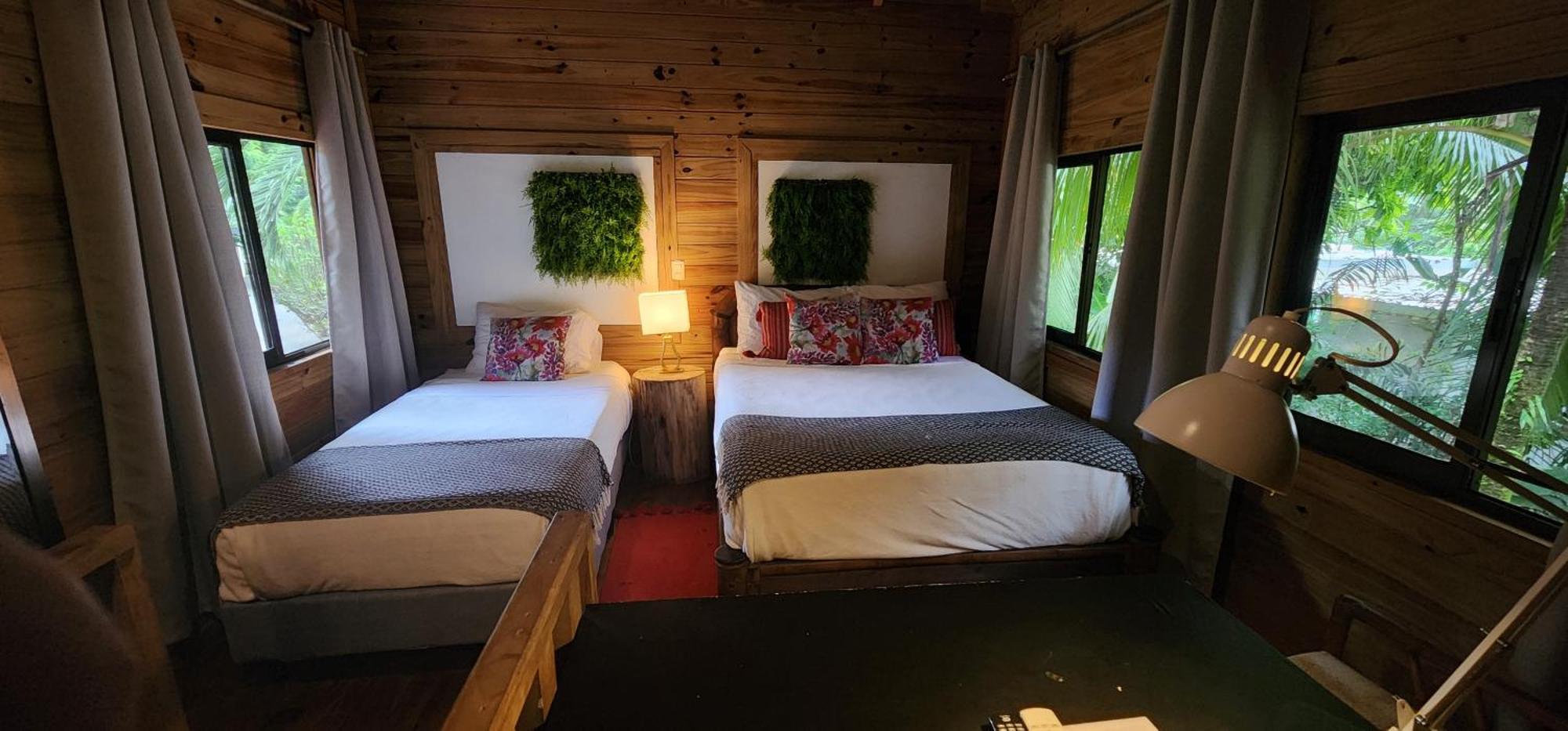Boutique Hotel Y Spa Tangara Azul Ojochal Ngoại thất bức ảnh