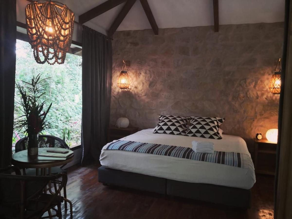 Boutique Hotel Y Spa Tangara Azul Ojochal Ngoại thất bức ảnh